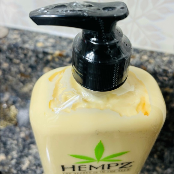 *HEMPZ LOTION* - Picture 3 of 3